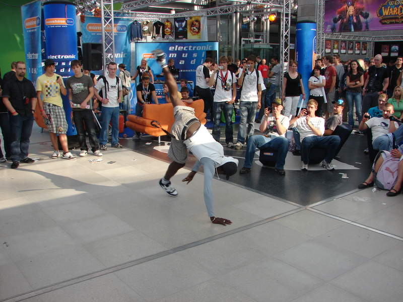 Illustration for article titled And Then They Started Breakdancing...